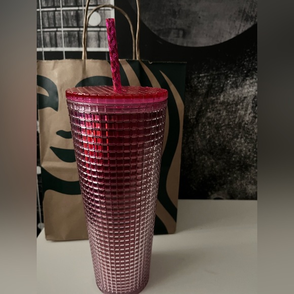 NWT Starbucks Cup - Picture 4 of 5